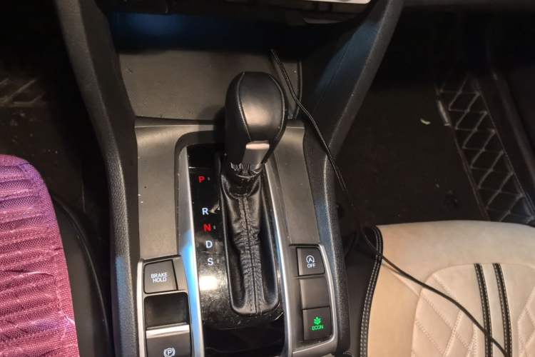 Used Honda Civic 2016 220TURBO CVT Prestige Edition Gear Lever