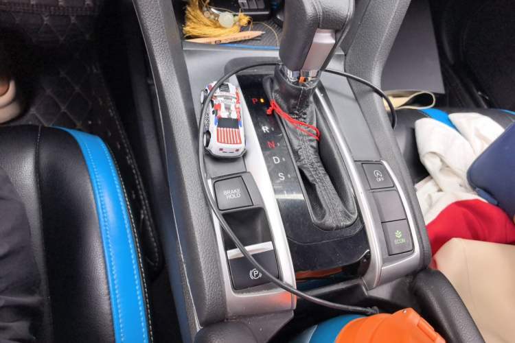 Used Honda Civic 2016 220TURBO CVT Luxury Edition Gear Lever
