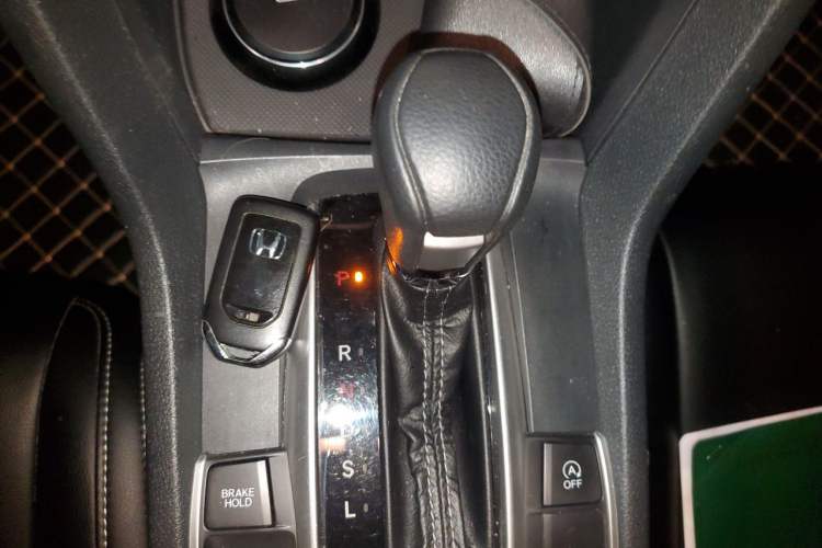 Used Honda Civic 2016 220TURBO CVT Luxury Edition Gear Lever