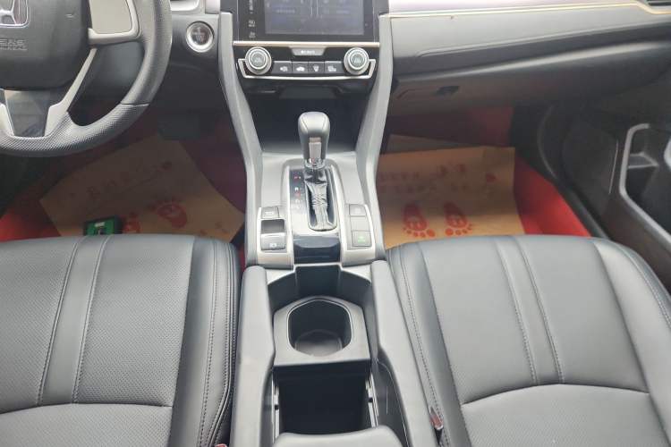 Used Honda Civic 2016 220TURBO CVT Luxury Edition Gear Lever