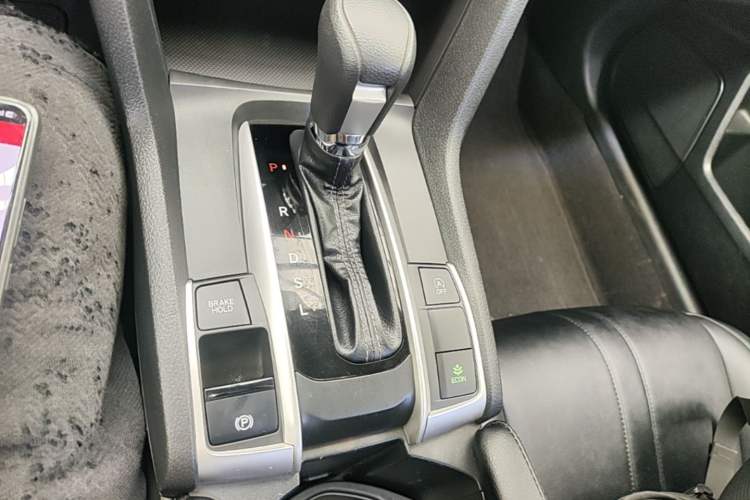 Used Honda Civic 2016 180TURBO CVT Comfort Version Gear Lever