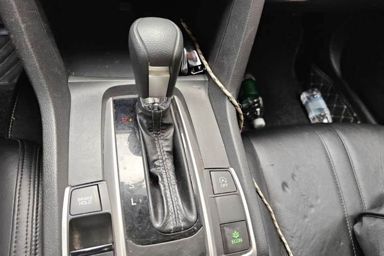 Used Honda Civic 2016 180TURBO CVT Comfort Version Gear Lever