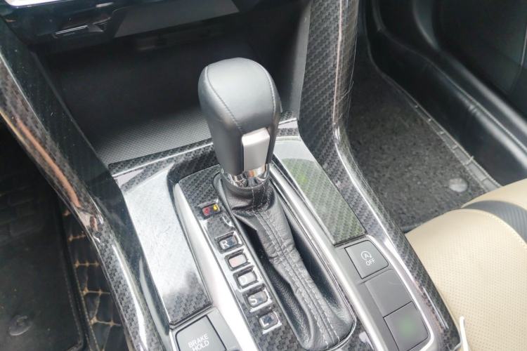 Used Honda Civic 2016 220TURBO CVT Prestige Edition Gear Lever
