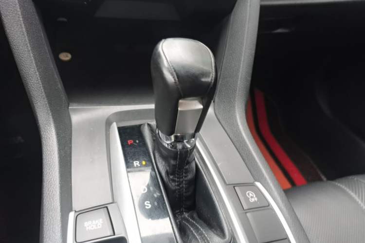 Used Honda Civic 2016 220TURBO CVT Prestige Edition Gear Lever
