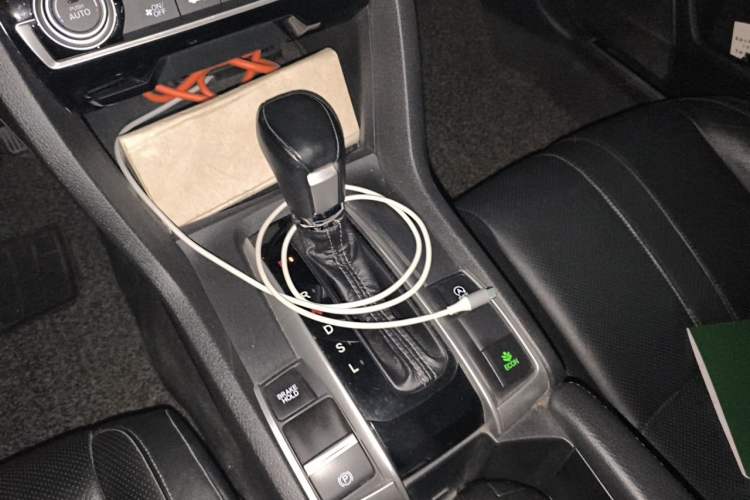 Used Honda Civic 2016 220TURBO CVT Prestige Edition Gear Lever