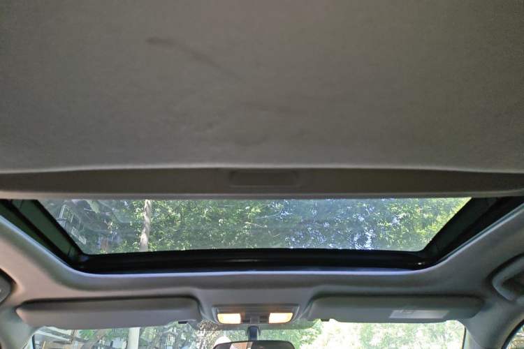 Used Honda Civic 2016 220TURBO CVT Luxury Edition Headliner
