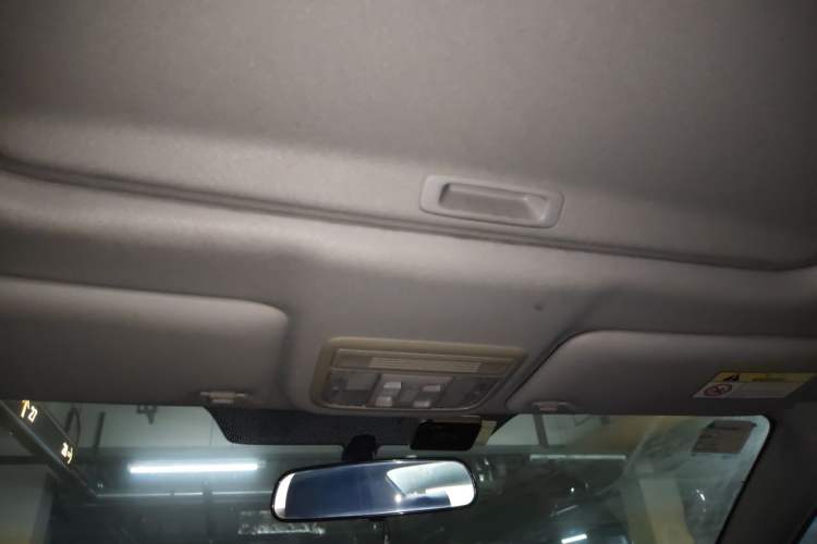 Used Honda Civic 2016 220TURBO Manual Luxury Edition Headliner