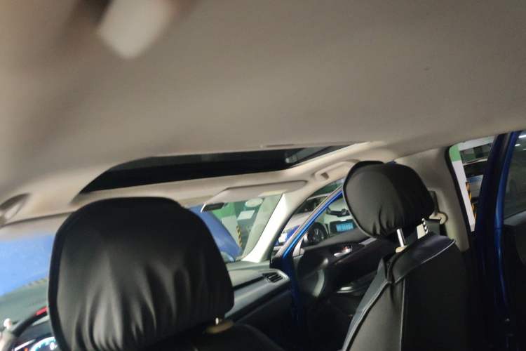 Used Honda Civic 2016 220TURBO CVT Luxury Edition Headliner