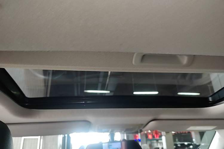 Used Honda Civic 2016 220TURBO CVT Luxury Edition Headliner