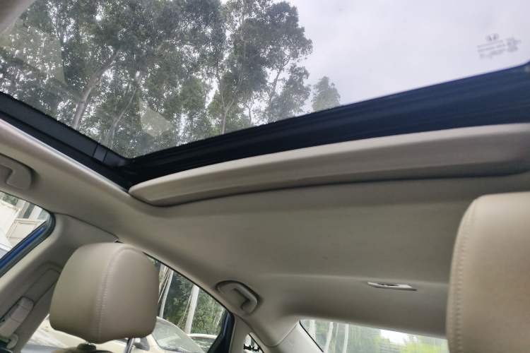 Used Honda Civic 2016 220TURBO CVT Prestige Edition Headliner