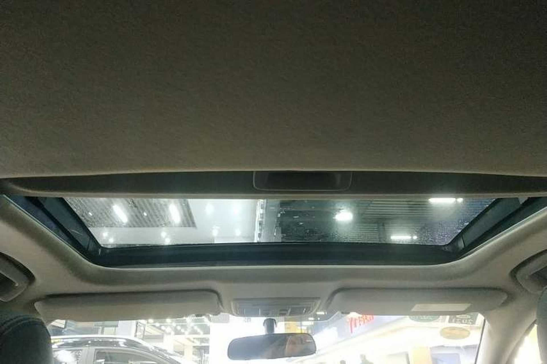 Used Honda Civic 2016 220TURBO CVT Luxury Edition Headliner