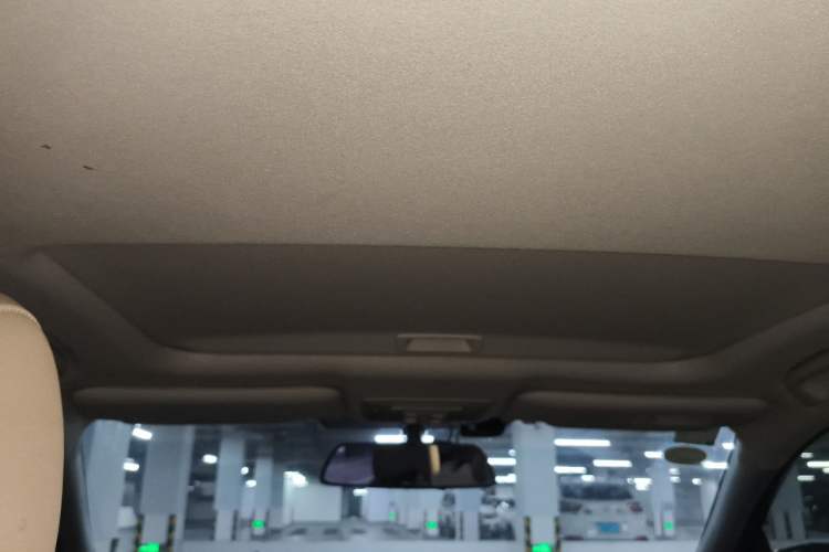 Used Honda Civic 2016 220TURBO Manual Luxury Edition Headliner