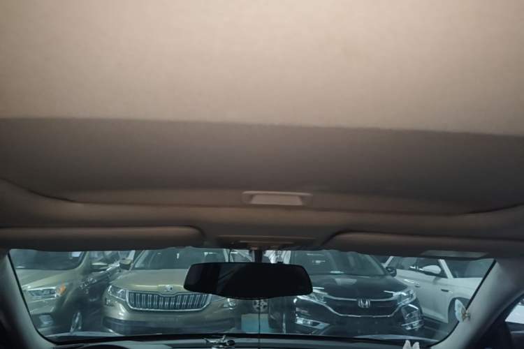 Used Honda Civic 2016 220TURBO CVT Luxury Edition Headliner