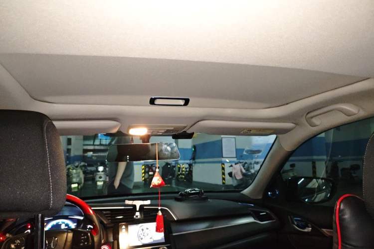 Used Honda Civic 2016 220TURBO CVT Luxury Edition Headliner