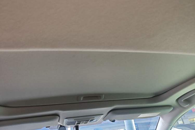 Used Honda Civic 2016 220TURBO CVT Luxury Edition Headliner
