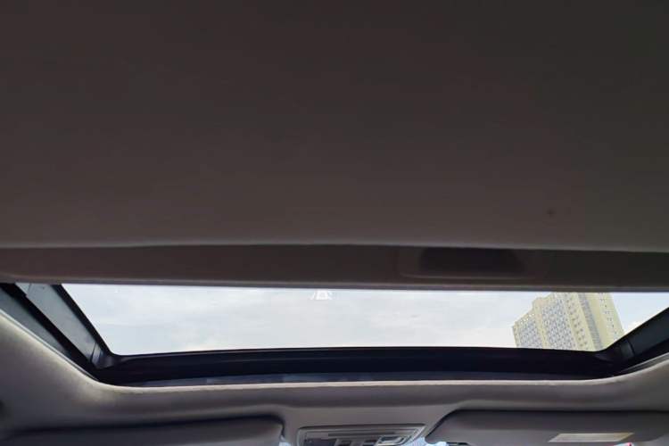 Used Honda Civic 2016 220TURBO CVT Luxury Edition Headliner