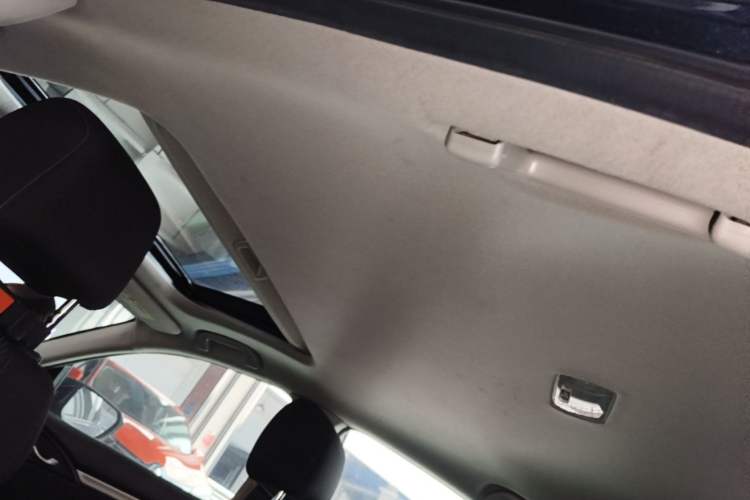 Used Honda Civic 2016 220TURBO CVT Luxury Edition Headliner