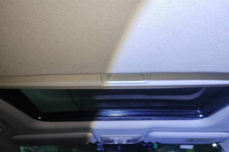 Used Honda Civic 2016 220TURBO CVT Prestige Edition Headliner