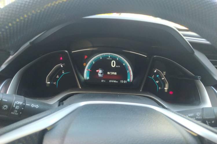 Used Honda Civic 2016 220TURBO CVT Luxury Edition Instrument Cluster