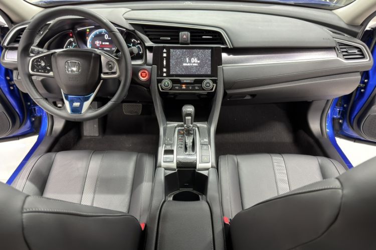 Used Honda Civic 2016 220TURBO CVT Prestige Edition Interior 2