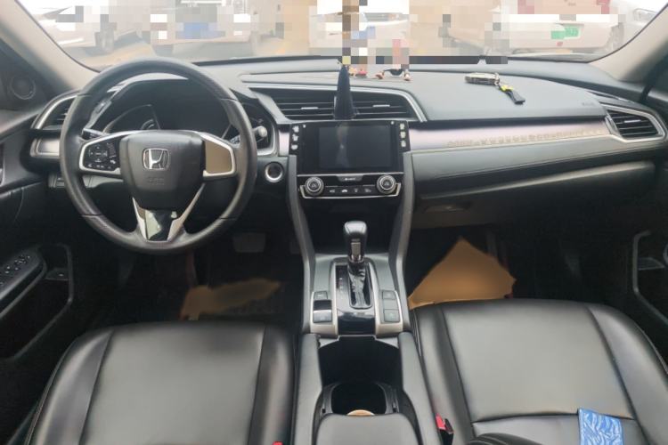 Used Honda Civic 2016 220TURBO CVT Luxury Edition Interior 2
