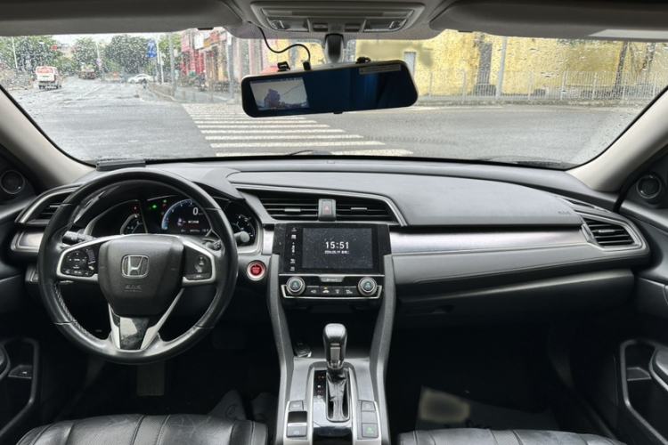 Used Honda Civic 2016 220TURBO CVT Prestige Edition Interior 3