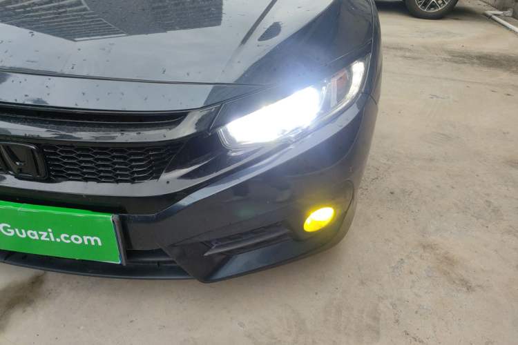 Used Honda Civic 2016 220TURBO CVT Luxury Edition Left Front Headlight