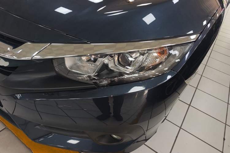 Used Honda Civic 2016 220TURBO CVT Luxury Edition Left Front Headlight