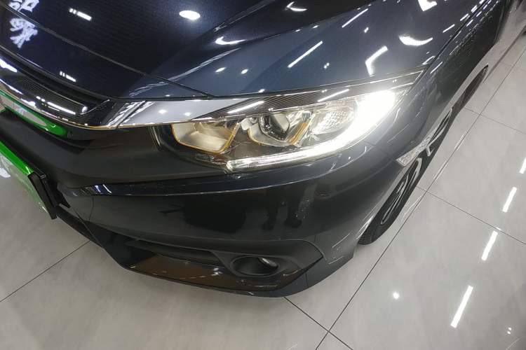 Used Honda Civic 2016 220TURBO CVT Luxury Edition Left Front Headlight
