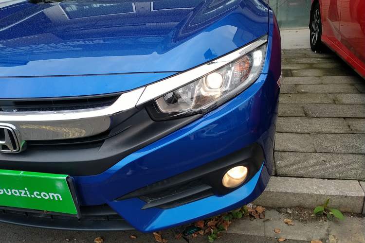 Used Honda Civic 2016 220TURBO CVT Luxury Edition Left Front Headlight