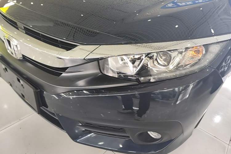 Used Honda Civic 2016 220TURBO CVT Luxury Edition Left Front Headlight