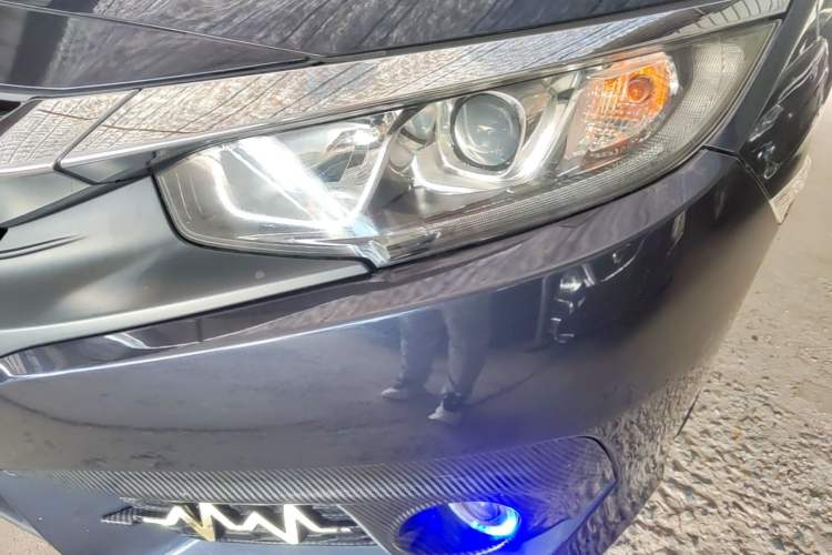 Used Honda Civic 2016 220TURBO CVT Luxury Edition Left Front Headlight