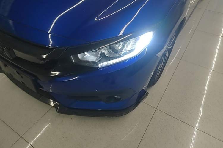 Used Honda Civic 2016 220TURBO CVT Luxury Edition Left Front Headlight