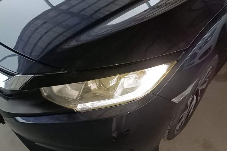 Used Honda Civic 2016 220TURBO CVT Luxury Edition Left Front Headlight