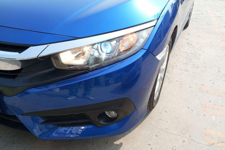 Used Honda Civic 2016 180TURBO CVT Comfort Version Left Front Headlight
