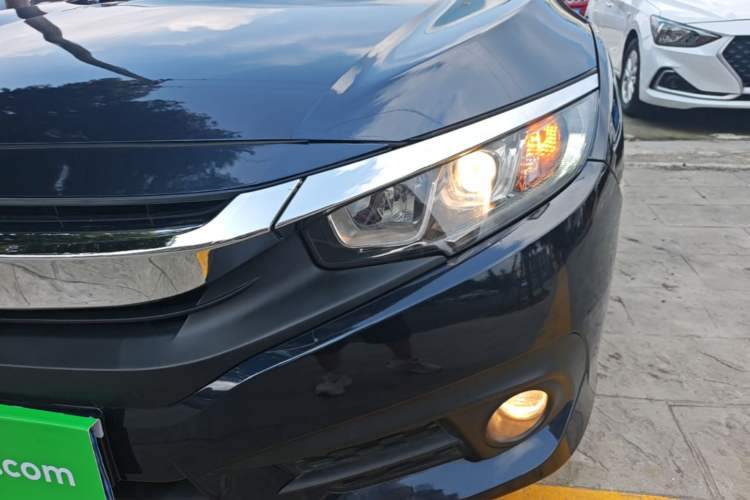 Used Honda Civic 2016 180TURBO CVT Comfort Version Left Front Headlight