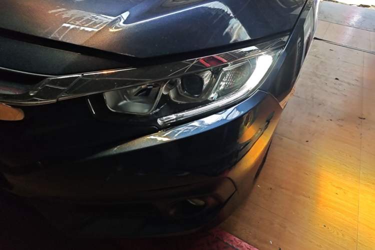Used Honda Civic 2016 180TURBO CVT Comfort Version Left Front Headlight