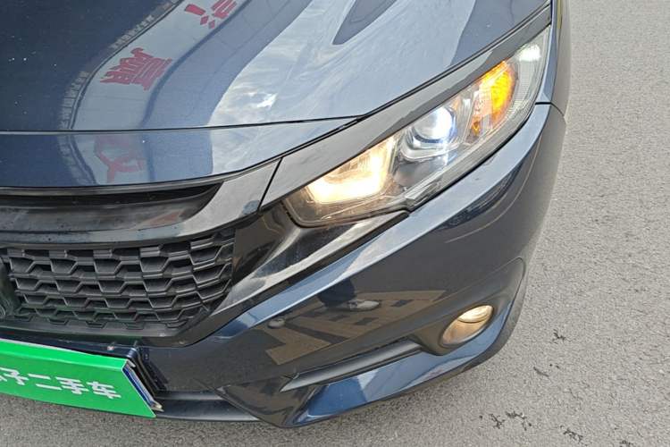 Used Honda Civic 2016 220TURBO CVT Luxury Edition Left Front Headlight