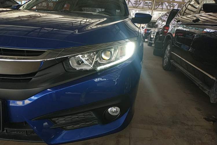 Used Honda Civic 2016 220TURBO CVT Luxury Edition Left Front Headlight