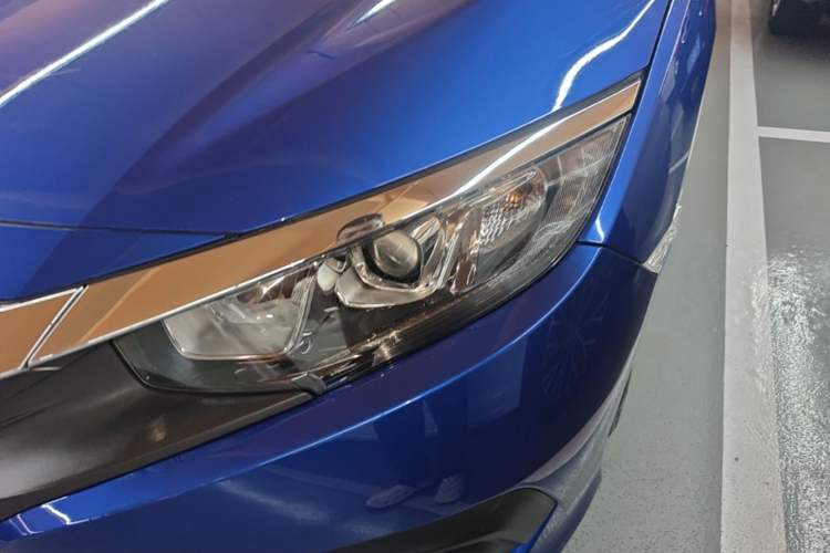 Used Honda Civic 2016 220TURBO CVT Luxury Edition Left Front Headlight