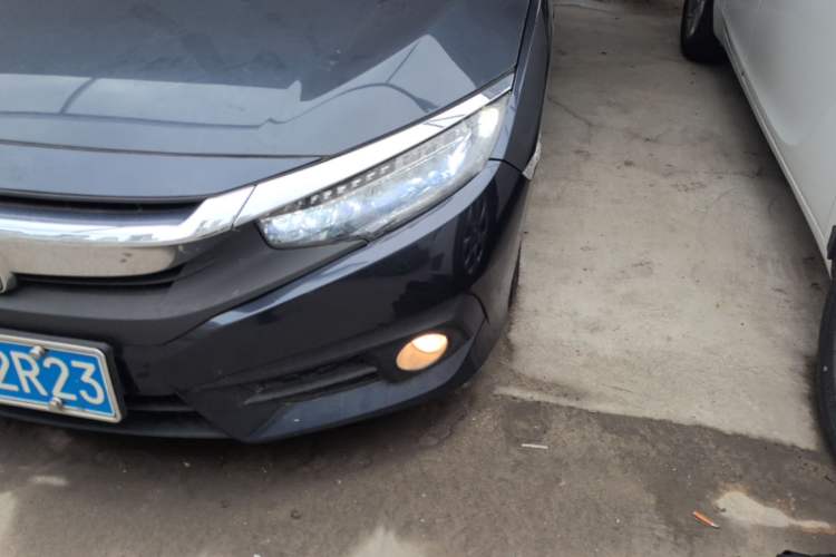 Used Honda Civic 2016 220TURBO CVT Prestige Edition Left Front Headlight