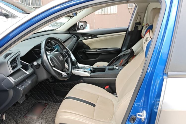 Used Honda Civic 2016 220TURBO CVT Prestige Edition Left Front Seat