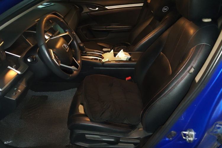 Used Honda Civic 2016 220TURBO CVT Luxury Edition Left Front Seat