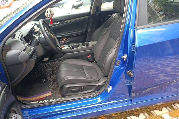 Used Honda Civic 2016 220TURBO CVT Prestige Edition Left Front Seat