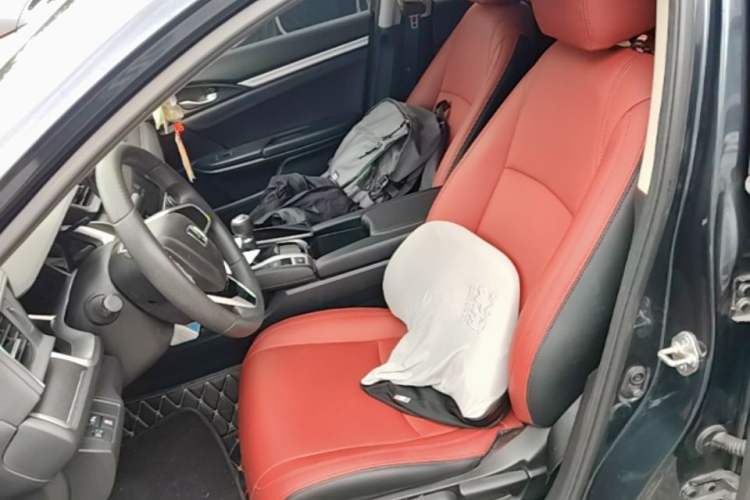Used Honda Civic 2016 220TURBO Manual Luxury Edition Left Front Seat