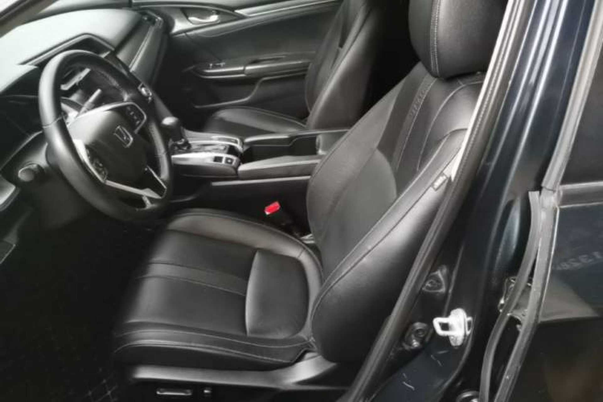 Used Honda Civic 2016 220TURBO CVT Prestige Edition Left Front Seat