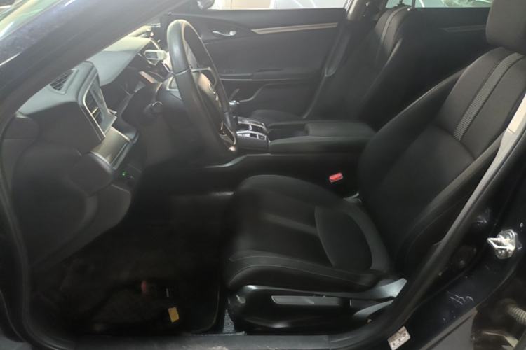 Used Honda Civic 2016 220TURBO Manual Luxury Edition Left Front Seat