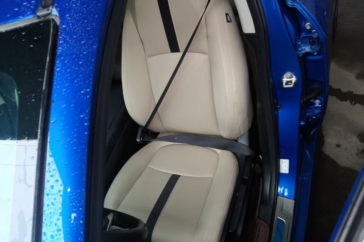 Used Honda Civic 2016 220TURBO CVT Luxury Edition Left Front Seat