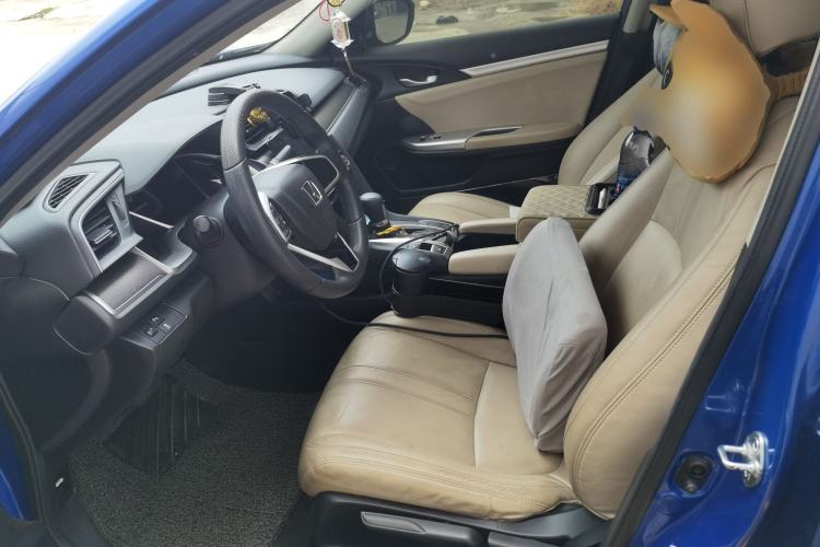 Used Honda Civic 2016 220TURBO CVT Luxury Edition Left Front Seat
