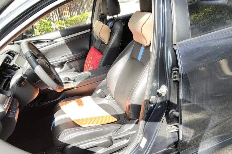 Used Honda Civic 2016 180TURBO CVT Comfort Version Left Front Seat